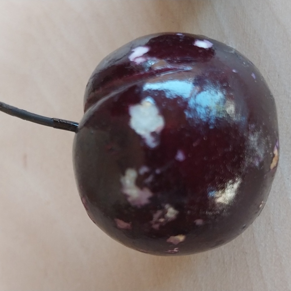 Italian Alabaster Hand Painted Cherry Bunch Realistic Stone Fruit Carved Vintage - Picture 8 of 8